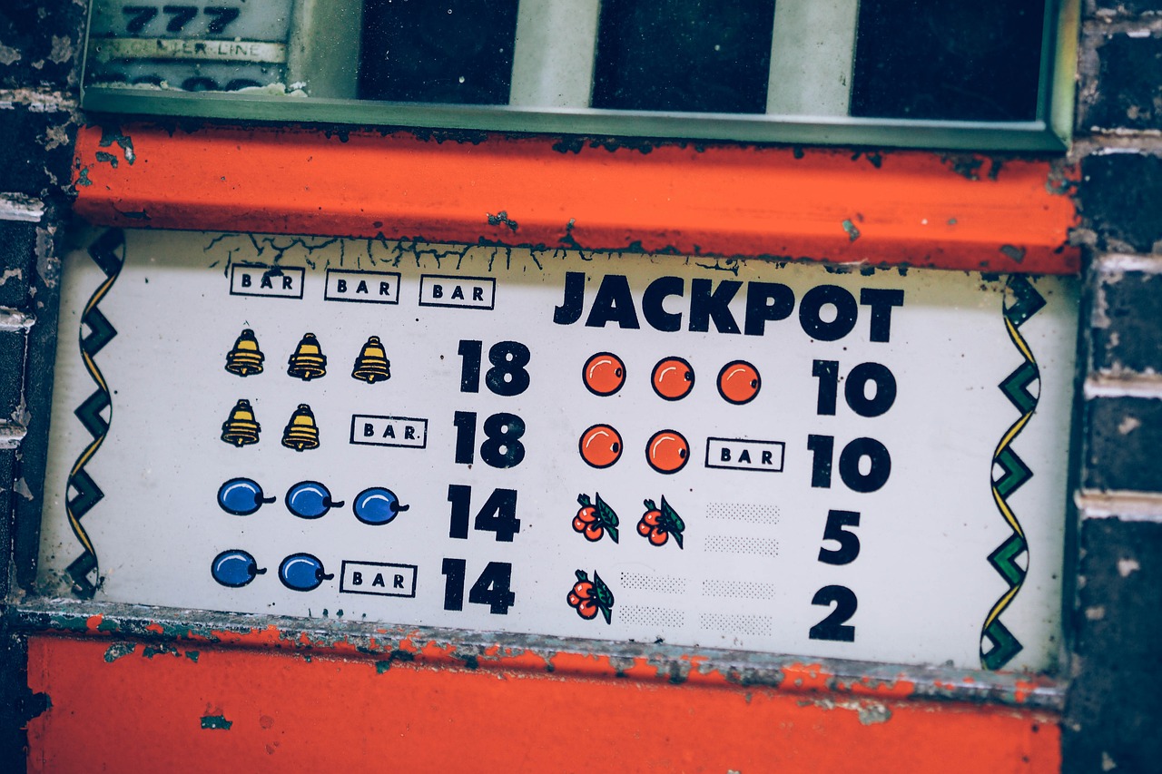 How to Play Wisely in Online Slot Games
